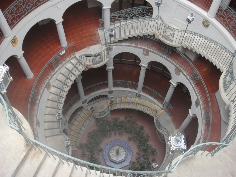 interior spiral stairs