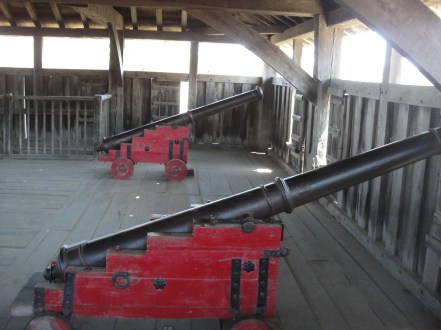cannons above church Plymouth