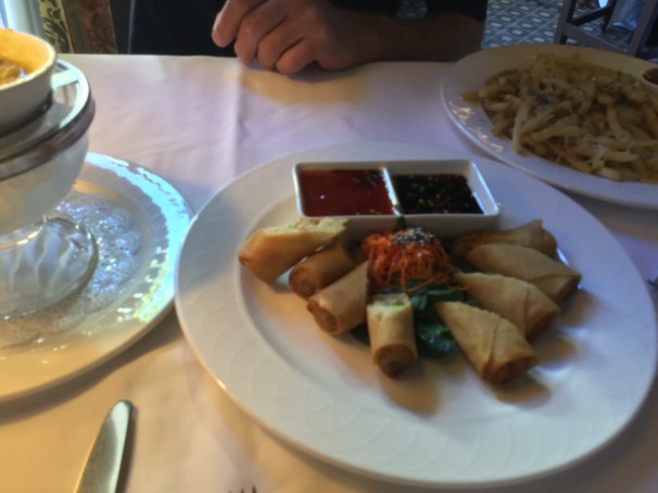 spring rolls to share